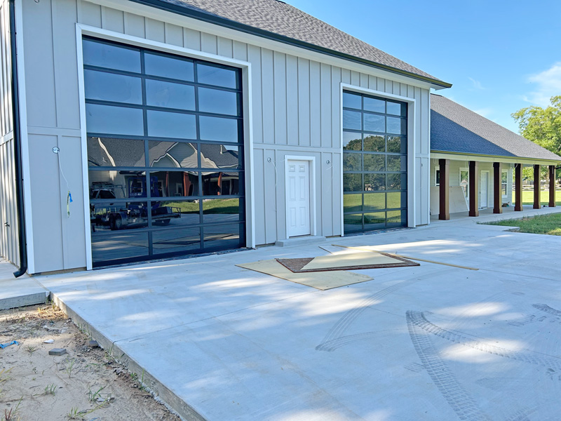 commercial garage door